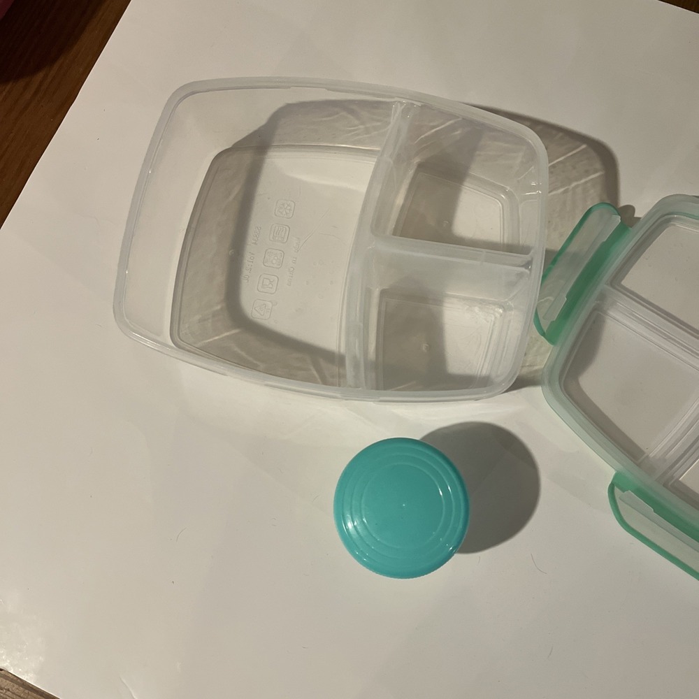 To Go Bento Box Plastic Lunch Food Storage Container With Dressing Container - Picture 5 of 8
